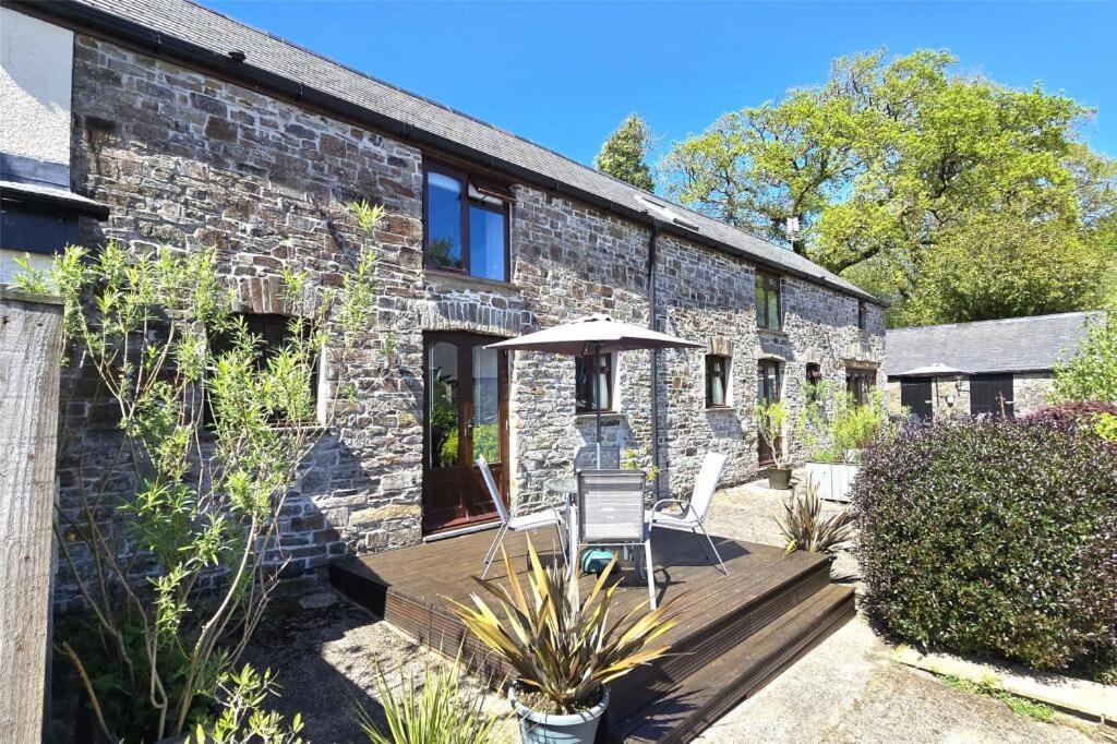 Petrock Holiday Cottages Newton Saint Petrock Exterior foto